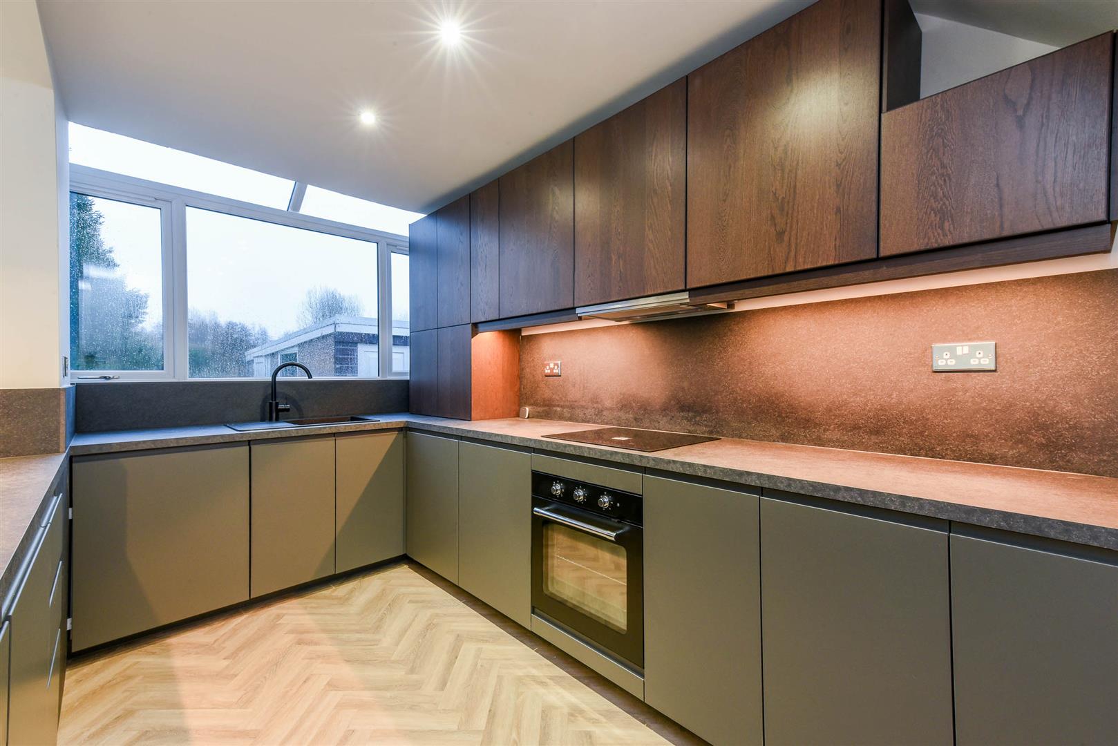 Severn Drive, Preston